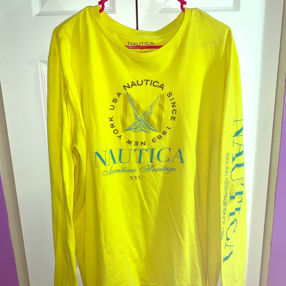 Nautica  shirt!!